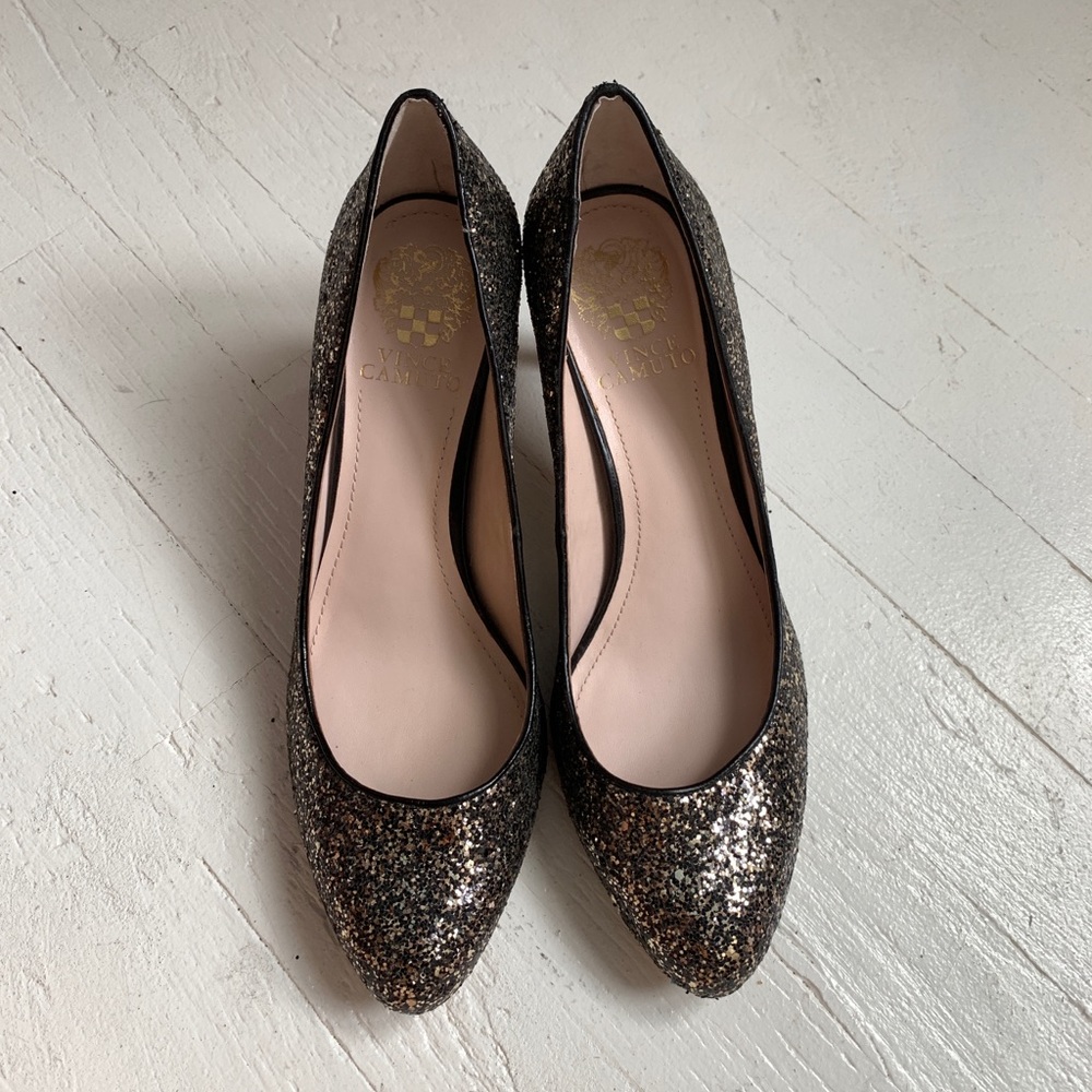 Vince Camuto Glitter Heels Size 8